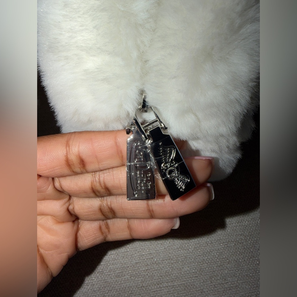 SOLD - Von Dutch Black and White Faux Fur Mini Bag - Picture 4 of 9